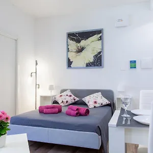 Garden House - Casa Con Giardino Privato Casa vacanze Roma