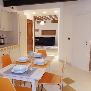  Apartment Crea Italy