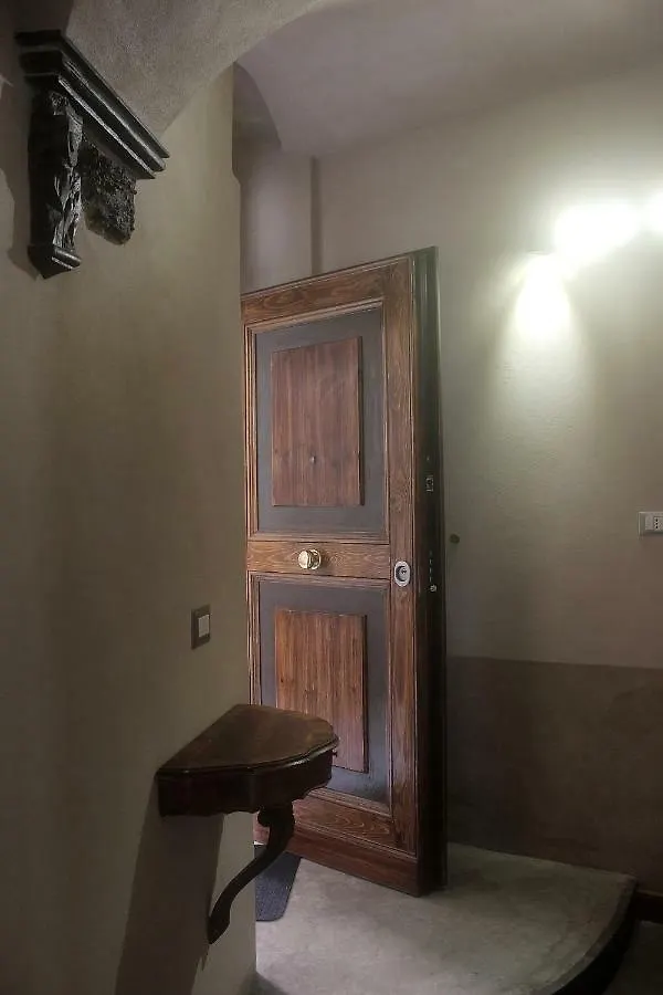 Lovingenoa - Antico Convento Apartment