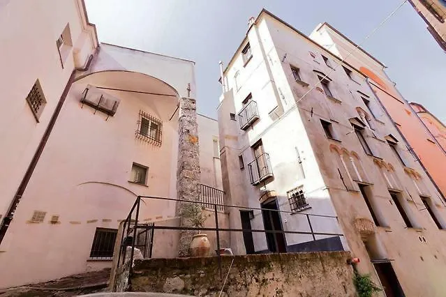 Lovingenoa - Antico Convento Apartment Genoa