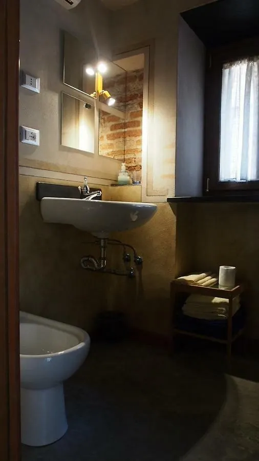 Lovingenoa - Antico Convento Apartment Italy